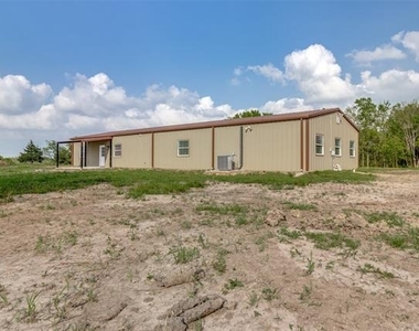 100 County Road 4140 - Photo Thumbnail 38