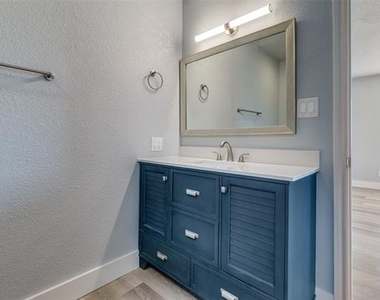 100 County Road 4140 - Photo Thumbnail 15