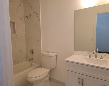 2603 Sw 82nd Avenue - Photo Thumbnail 8