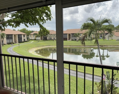 826 Sky Pine Way - Photo Thumbnail 3