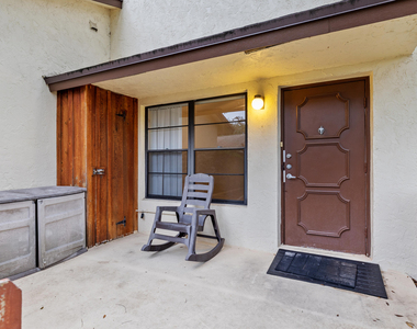 8019 Se Villa Circle - Photo Thumbnail 2