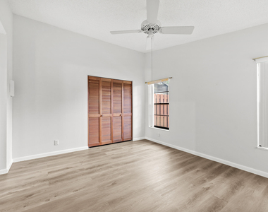 8019 Se Villa Circle - Photo Thumbnail 20