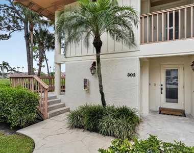 302 Brackenwood Circle - Photo Thumbnail 1