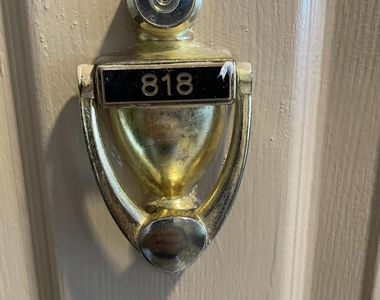 1801 N Flagler Drive - Photo Thumbnail 14