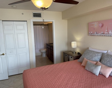 1801 N Flagler Drive - Photo Thumbnail 8