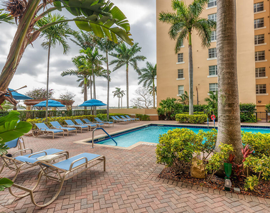 1801 N Flagler Drive - Photo Thumbnail 39