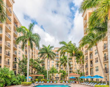 1801 N Flagler Drive - Photo Thumbnail 38