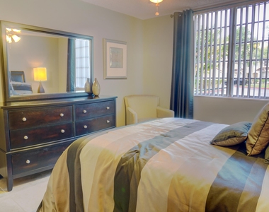 1721 Village Boulevard - Photo Thumbnail 18