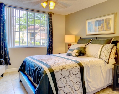 1721 Village Boulevard - Photo Thumbnail 20