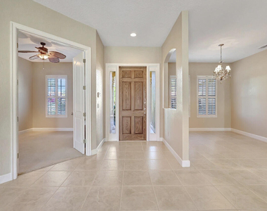 827 Sw Grand Reserves Boulevard - Photo Thumbnail 3