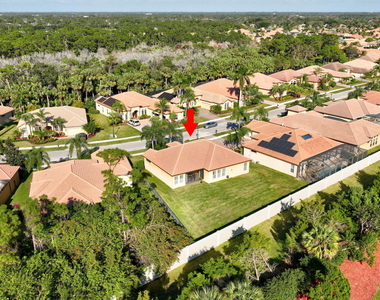827 Sw Grand Reserves Boulevard - Photo Thumbnail 24