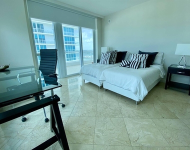 540 West Avenue - Photo Thumbnail 21