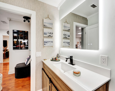 661 Eagle Circle - Photo Thumbnail 18
