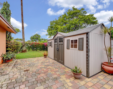 661 Eagle Circle - Photo Thumbnail 36