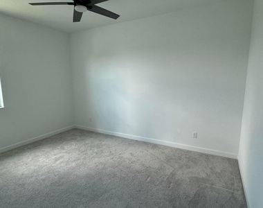 1154 Tangled Orchard Trace - Photo Thumbnail 38