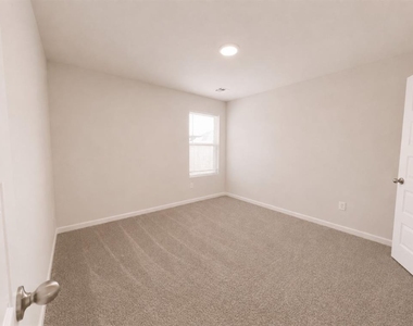2512 Kathleens Crossing - Photo Thumbnail 11