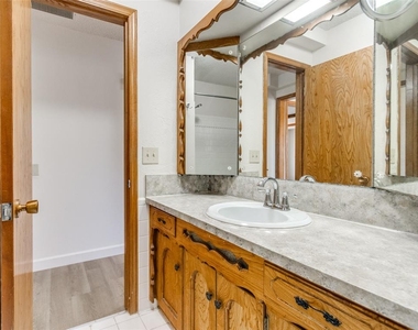 6601 Nw 150th Street - Photo Thumbnail 29
