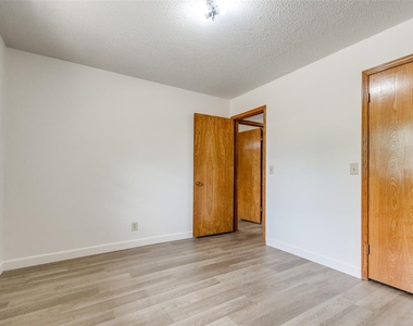 6601 Nw 150th Street - Photo Thumbnail 32