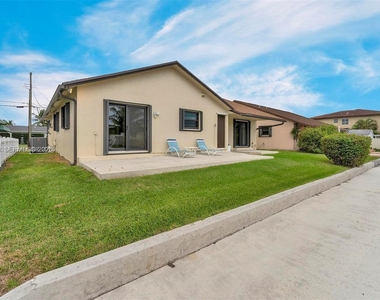 1406 Nw 8th Street - Photo Thumbnail 39