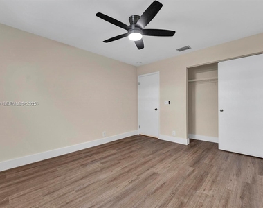 1406 Nw 8th Street - Photo Thumbnail 26