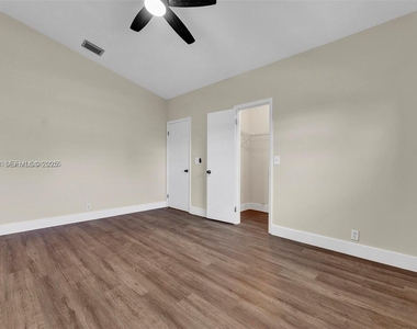 1406 Nw 8th Street - Photo Thumbnail 22