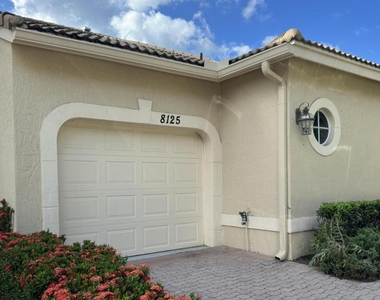 8125 Mulligan Circle - Photo Thumbnail 1