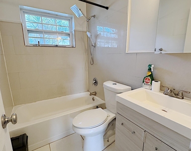 511 Se 2nd Avenue - Photo Thumbnail 29