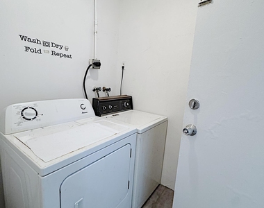 202 Se 3rd Terrace - Photo Thumbnail 19
