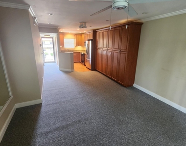 21902 Lake Forest Circle - Photo Thumbnail 6