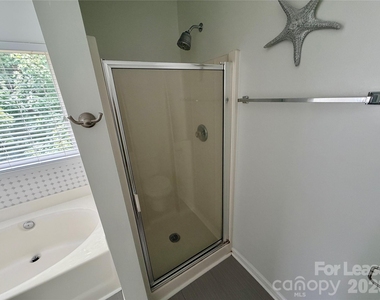 14624 Devin Allen Drive - Photo Thumbnail 21