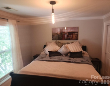 1205 Torrence Circle - Photo Thumbnail 7