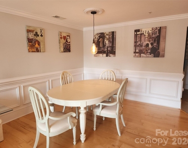 1205 Torrence Circle - Photo Thumbnail 14