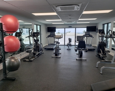 1000 S Ocean Boulevard - Photo Thumbnail 23