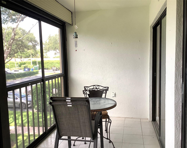 15126 Ashland Street - Photo Thumbnail 16