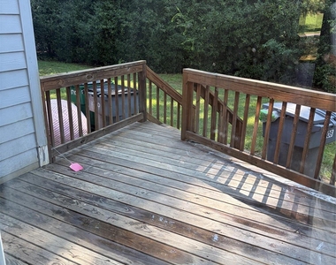 1708 Village Lake Drive - Photo Thumbnail 8