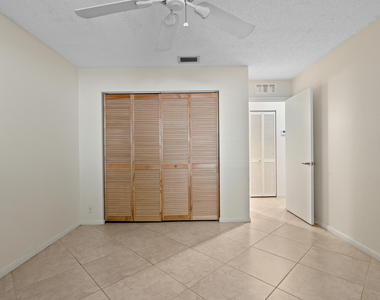 1106 Ne 16th Court - Photo Thumbnail 20