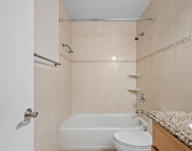 1106 Ne 16th Court - Photo Thumbnail 16