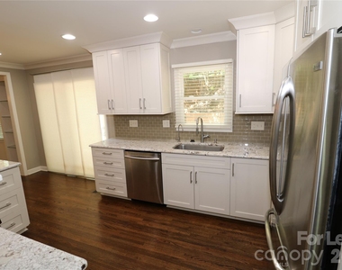 5410 Londonderry Road - Photo Thumbnail 13