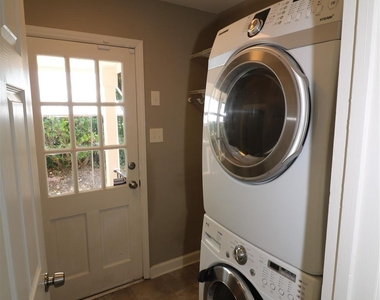 5410 Londonderry Road - Photo Thumbnail 40