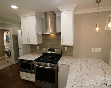 5410 Londonderry Road - Photo Thumbnail 10