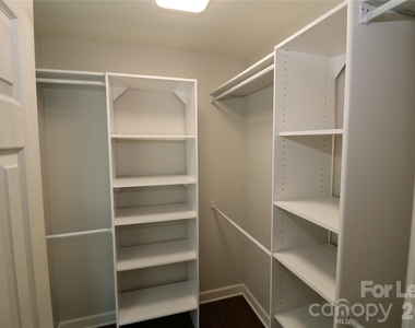 5410 Londonderry Road - Photo Thumbnail 36