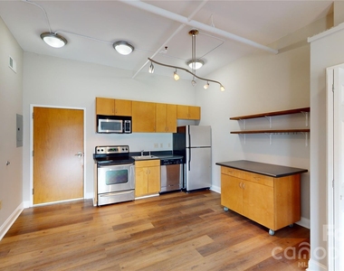 715 N Church Street - Photo Thumbnail 2