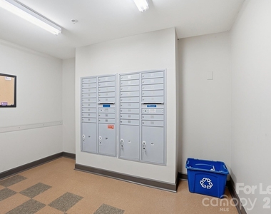1829 Kenilworth Avenue - Photo Thumbnail 28