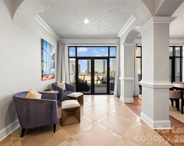 222 S Caldwell Street - Photo Thumbnail 3