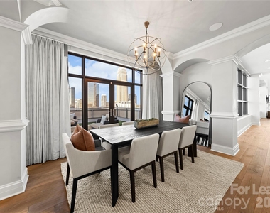 222 S Caldwell Street - Photo Thumbnail 6