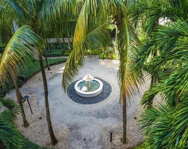 1660 Renaissance Commons Boulevard - Photo Thumbnail 13
