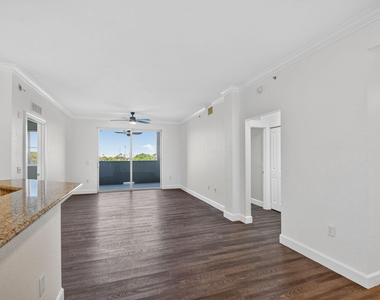 1660 Renaissance Commons Boulevard - Photo Thumbnail 5