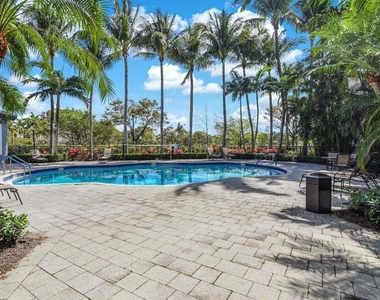 1660 Renaissance Commons Boulevard - Photo Thumbnail 15