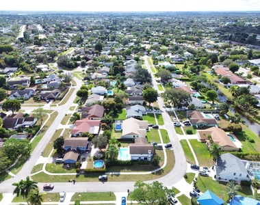 760 Windtree Way - Photo Thumbnail 58