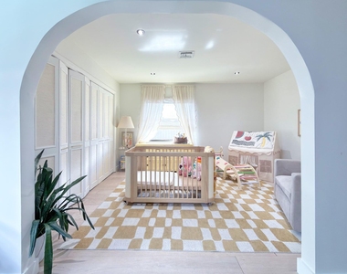 760 Windtree Way - Photo Thumbnail 17
